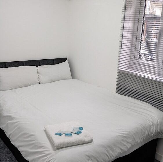 پانسیون Cosy Rooms