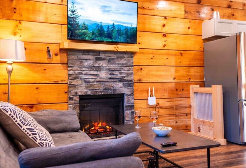 Rustic Mountain Retreat By Ghosal Luxury Lodging