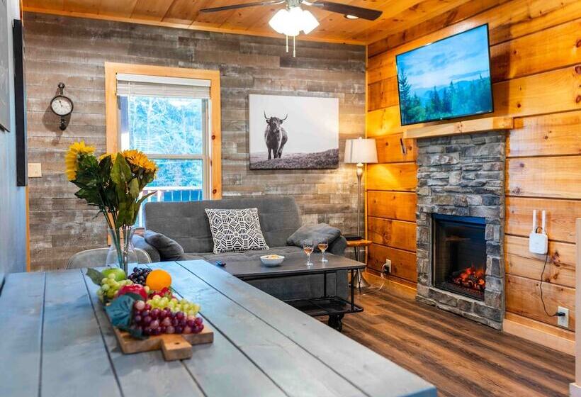 Rustic Mountain Retreat By Ghosal Luxury Lodging