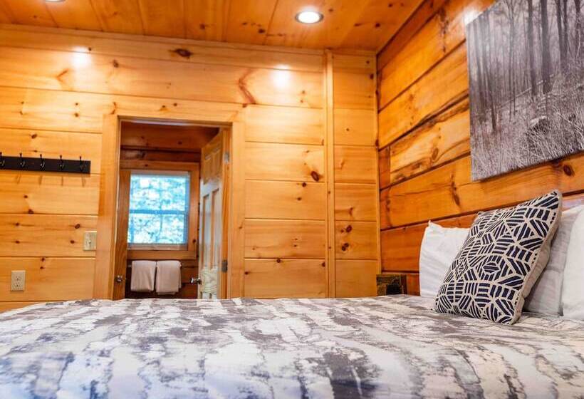 Rustic Mountain Retreat By Ghosal Luxury Lodging