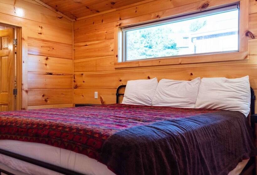 Rustic Mountain Retreat By Ghosal Luxury Lodging