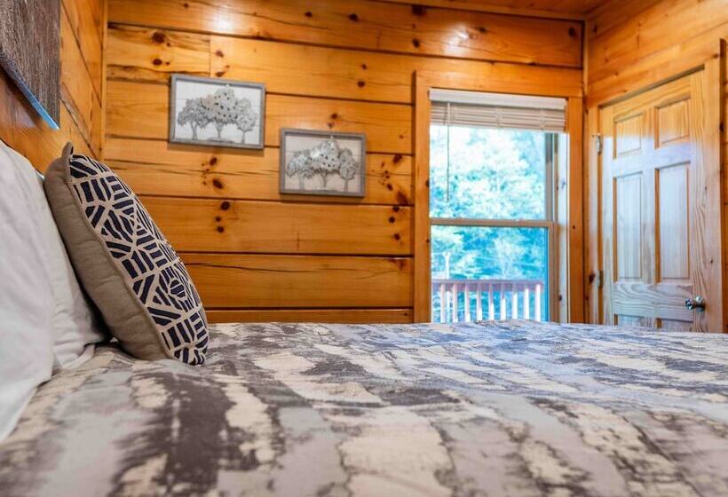 Rustic Mountain Retreat By Ghosal Luxury Lodging