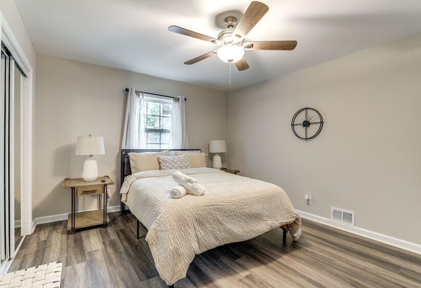 Spacious Stone Mountain Home W/ Private Pool!