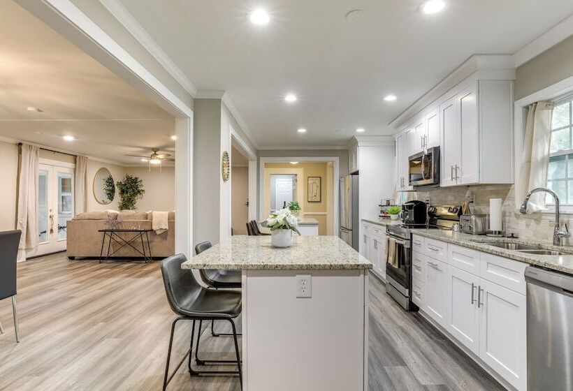 Spacious Stone Mountain Home W/ Private Pool!