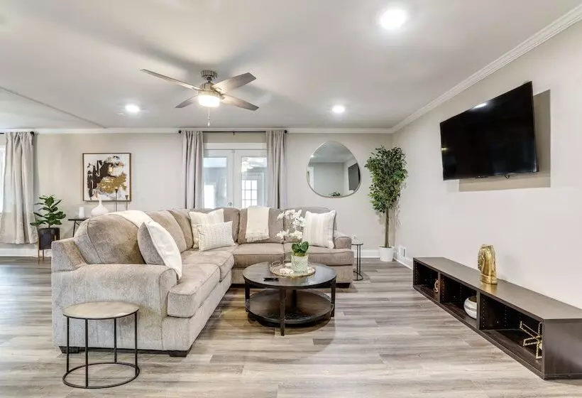 Spacious Stone Mountain Home W/ Private Pool!