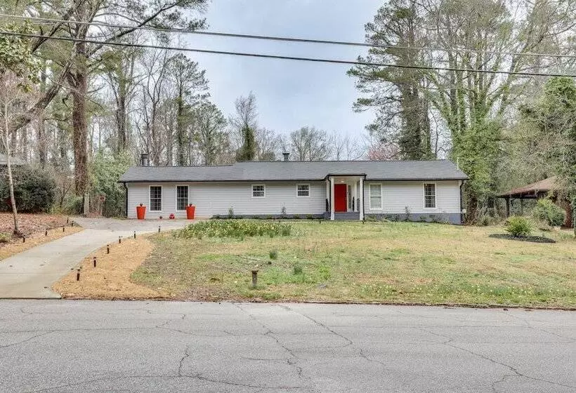 Spacious Stone Mountain Home W/ Private Pool!