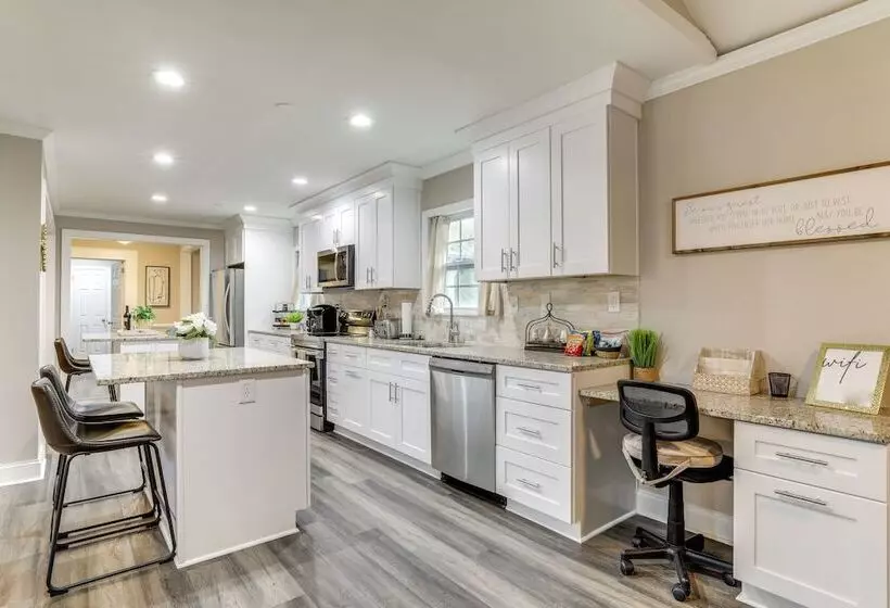 Spacious Stone Mountain Home W/ Private Pool!