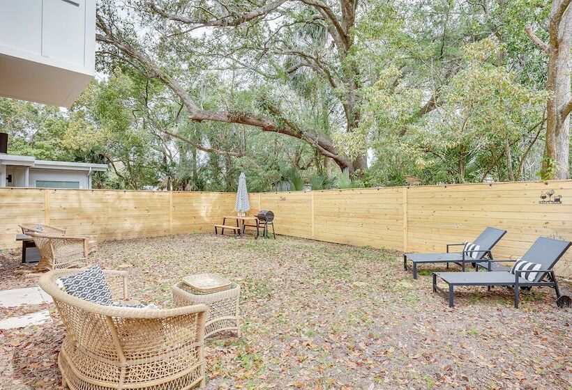 St Augustine Getaway W/ Grill, Near Downtown!