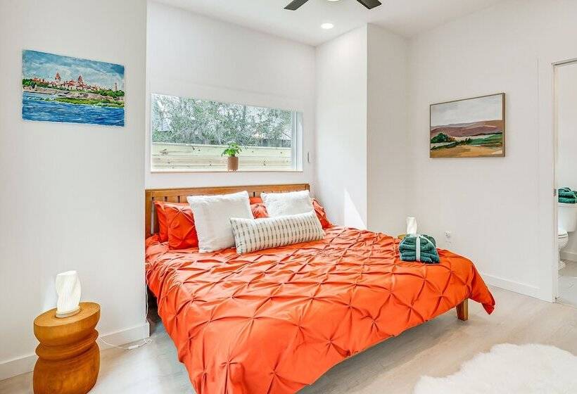 St Augustine Getaway W/ Grill, Near Downtown!