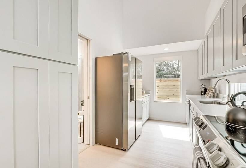 St Augustine Getaway W/ Grill, Near Downtown!