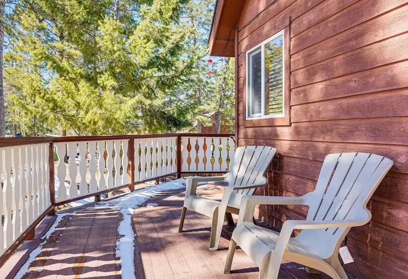 Woodland Park Chalet W/ Deck, Grill & Mtn Views!
