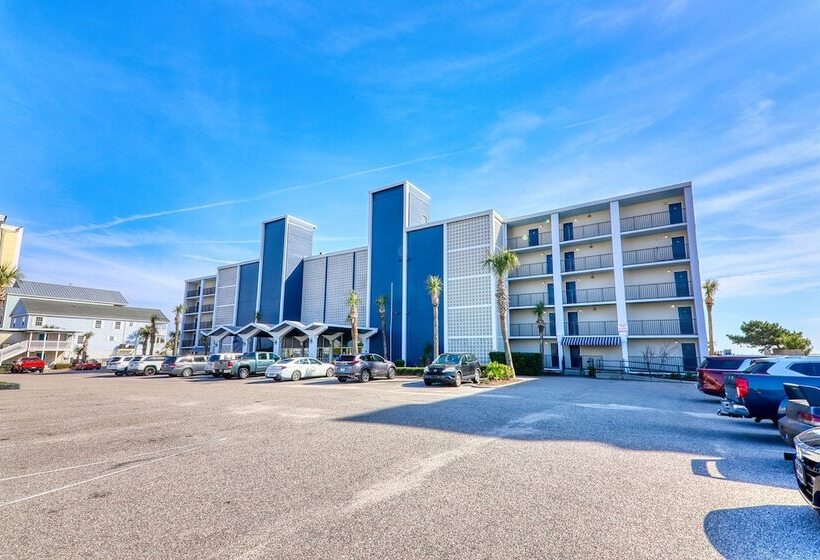 Blockade Runner Motor Inn