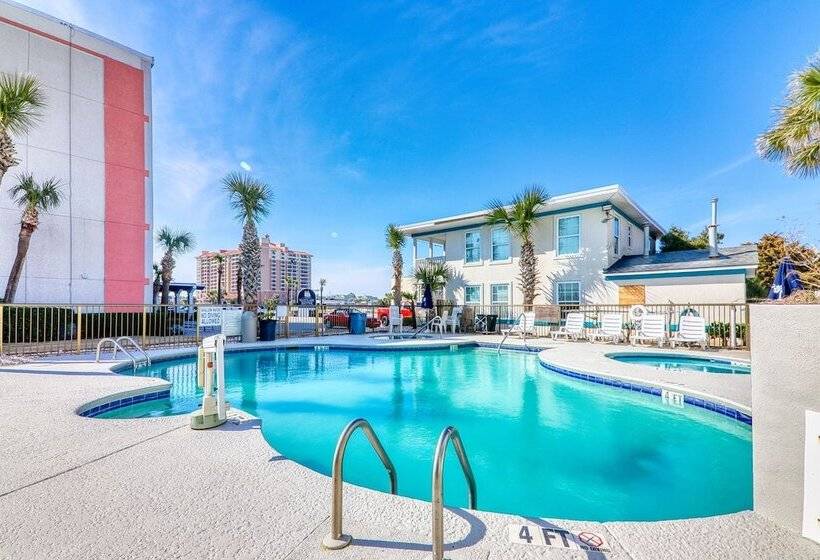 Blockade Runner Motor Inn