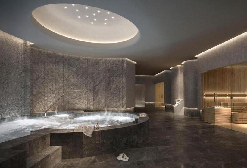 Отель The St. Regis Longboat Key Resort