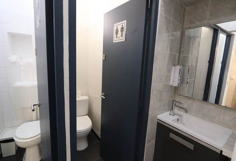 هاستل Welcome Guest House