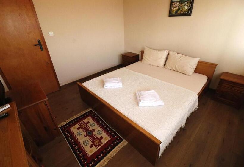 Family Hotel Arbanashka Sreshta