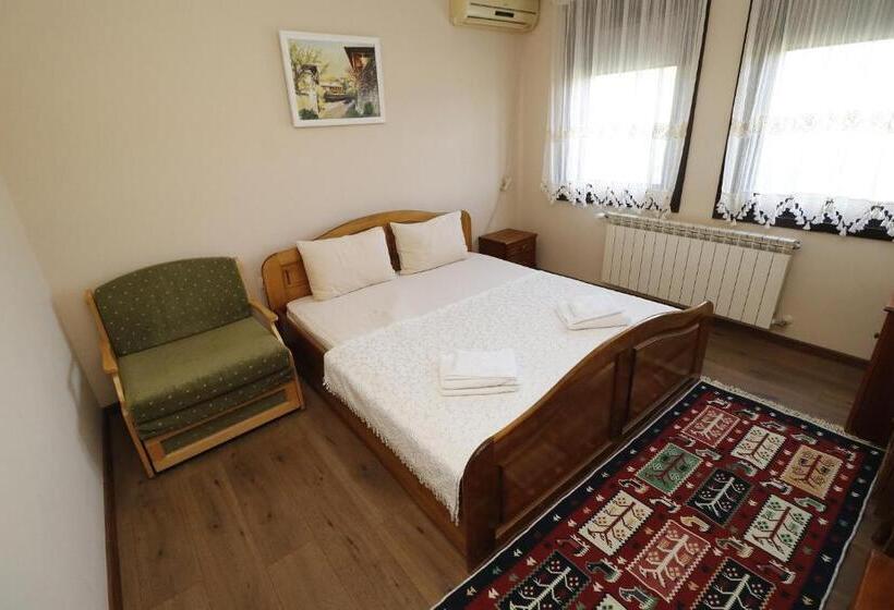 Family Hotel Arbanashka Sreshta