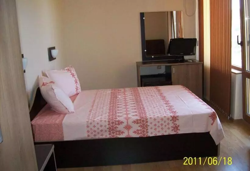 Family Hotel Saint George