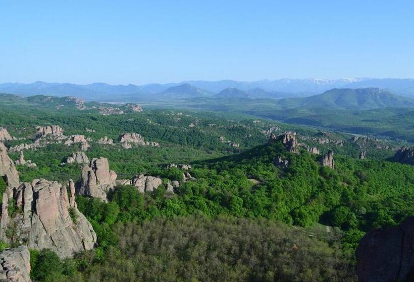 هتل Castle Cottage Bed & Breakfast