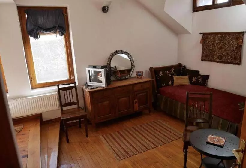 ホテル Castle Cottage Bed & Breakfast