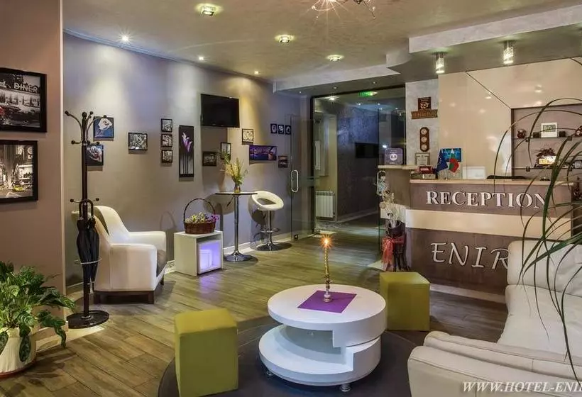 ホテル Enira Spa