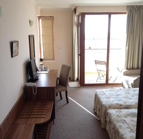 בית מלון כפרי Selena