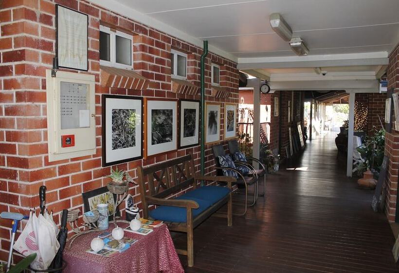 汽车旅馆  Bridgetown Valley Lodge