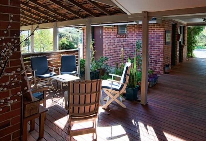 汽车旅馆  Bridgetown Valley Lodge