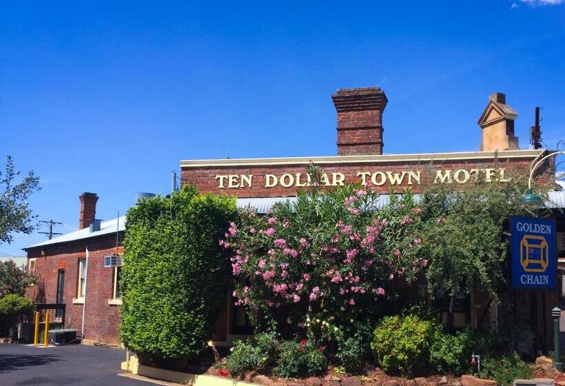 Ten Dollar Town Motel