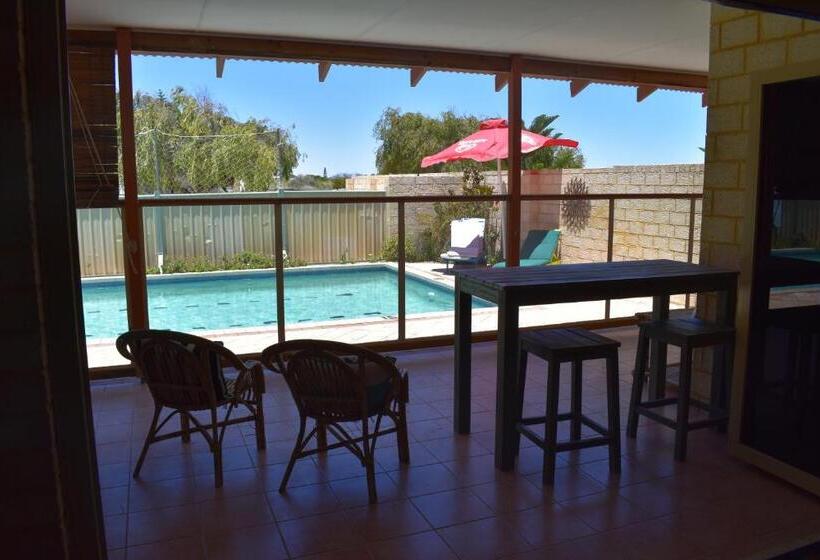 فندق صغير Lancelin Lodge