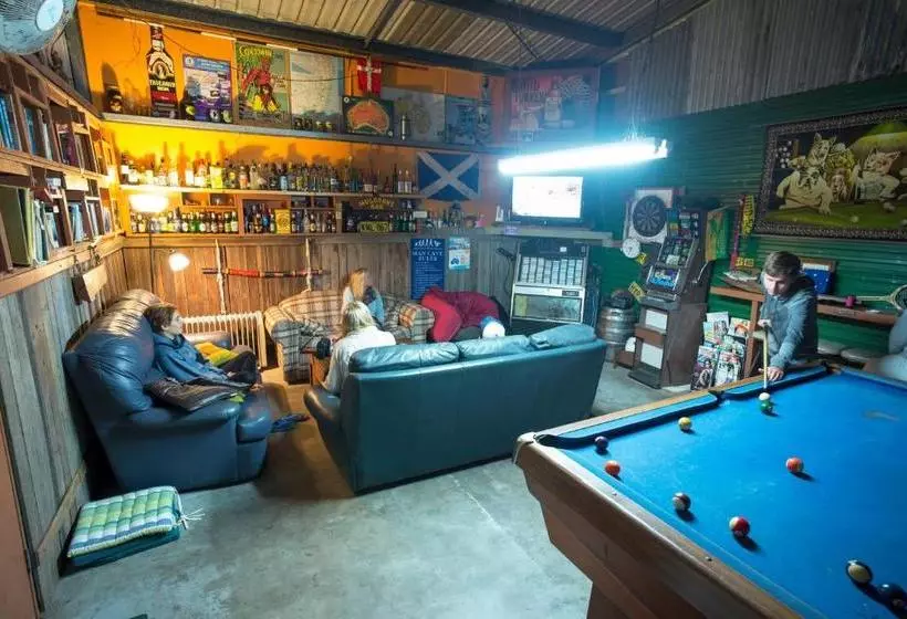 Retkeilymaja Samurai Beach Bungalows   Port Stephens Yha