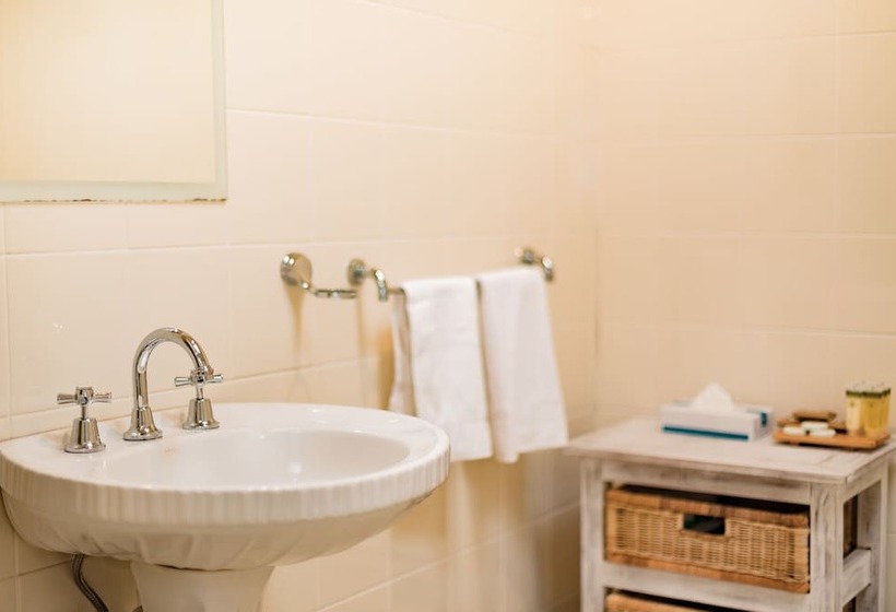 Bundanoon Country Inn Motel