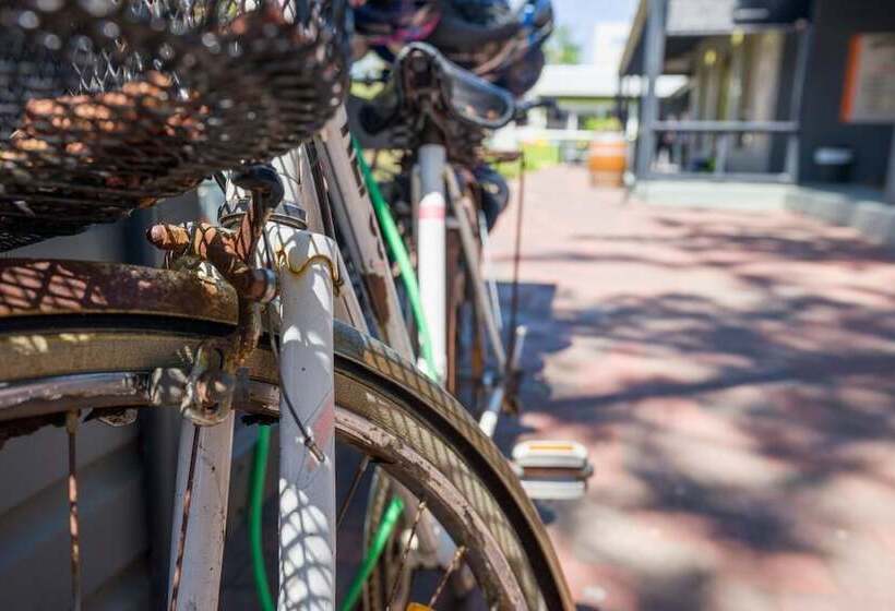 Dunsborough Beachouse Yha Hostel