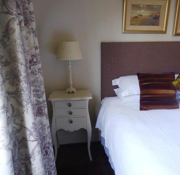 Bed and Breakfast Durack House