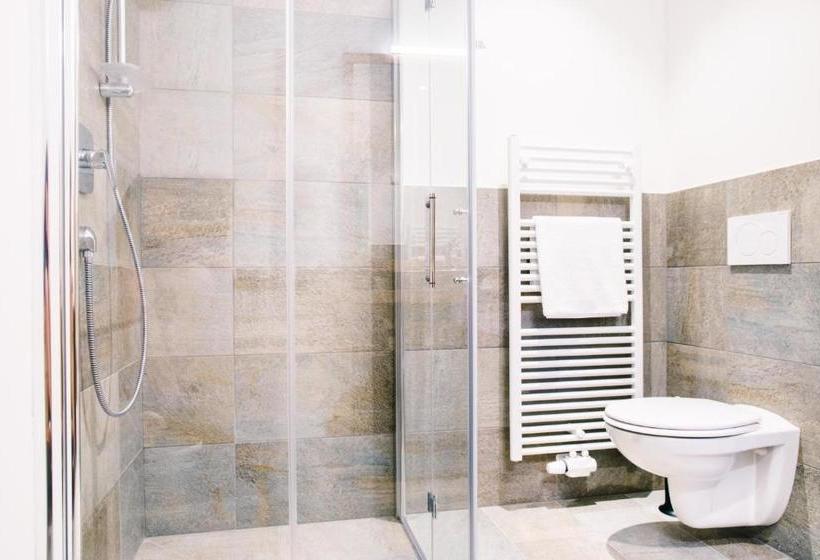 Gasthof Hotel Wöhrmaurer