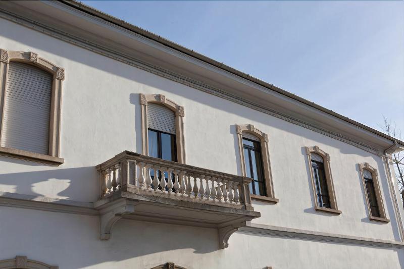 تختخواب و صبحانه Gio El Happiness Guest House