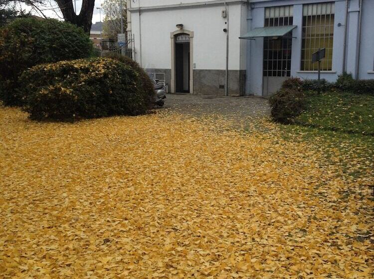 تختخواب و صبحانه Gio El Happiness Guest House