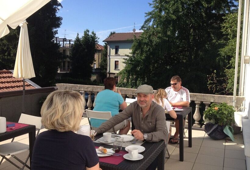 تختخواب و صبحانه Gio El Happiness Guest House