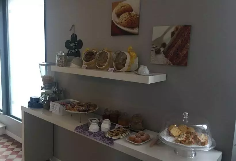 تختخواب و صبحانه Gio El Happiness Guest House