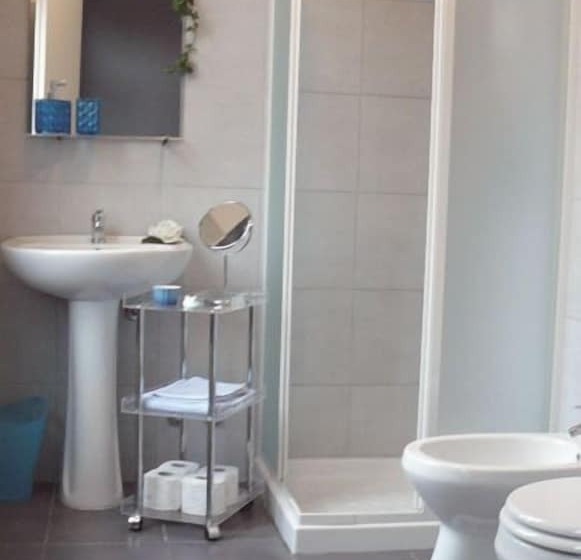 تختخواب و صبحانه Gio El Happiness Guest House