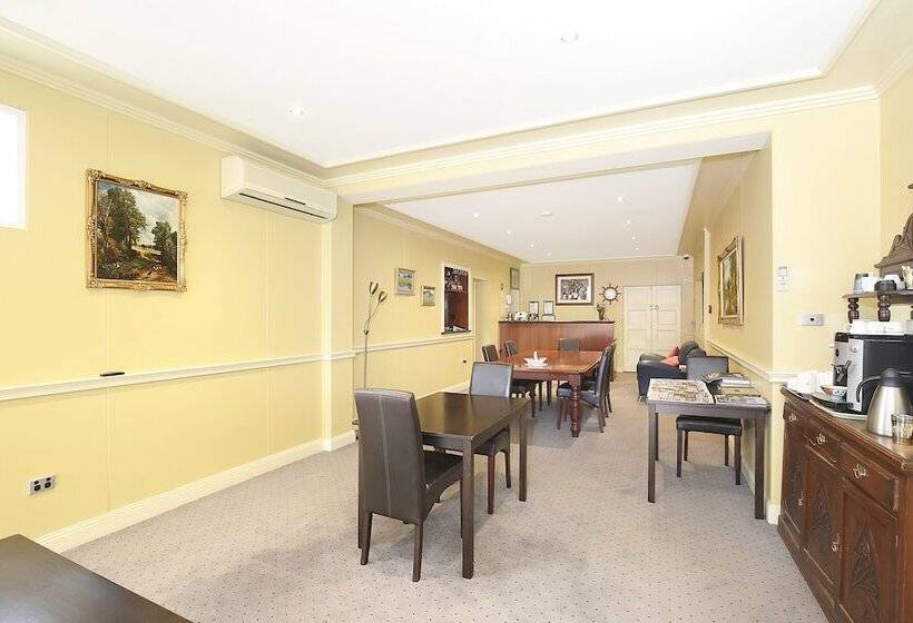 Grand Central Accommodation B&b Cobden