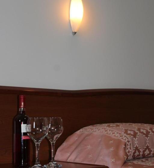 בית מלון כפרי Albergo Villa Bianca