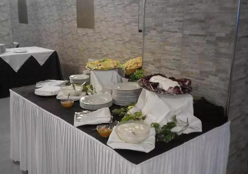 هتل Albergo Villa Bianca