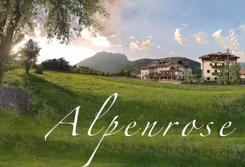 Hotelli Alpenrose Wellness