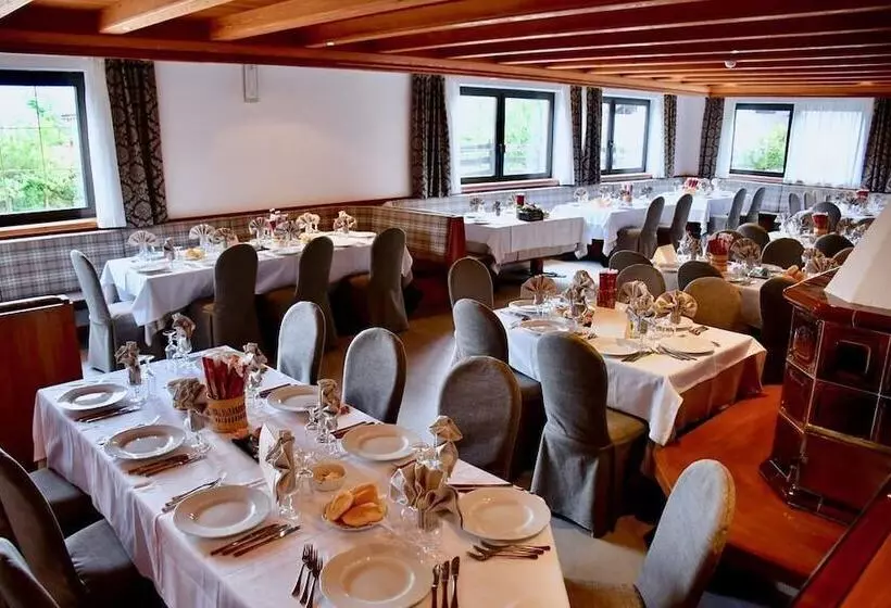 Hotelli Alpenrose Wellness