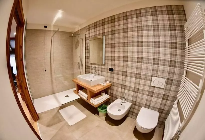 Hotelli Alpenrose Wellness