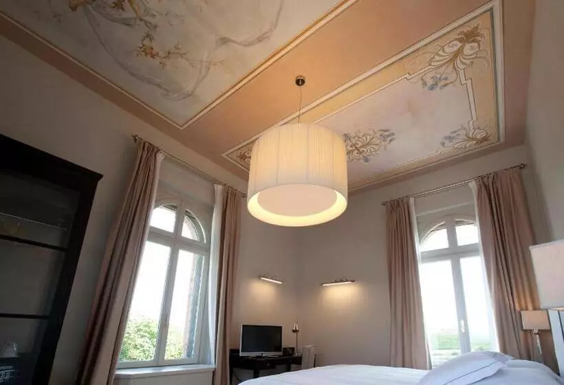 Hotelli Villa Pattono Relais