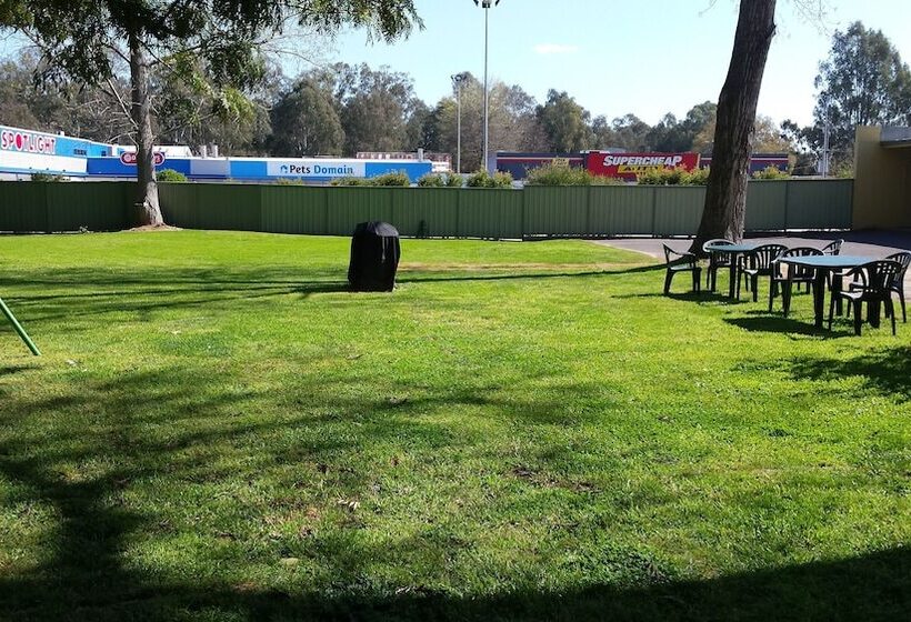 Millers Cottage Motel