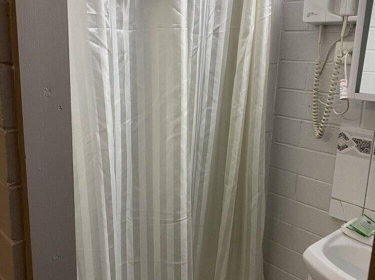 Millers Cottage Motel