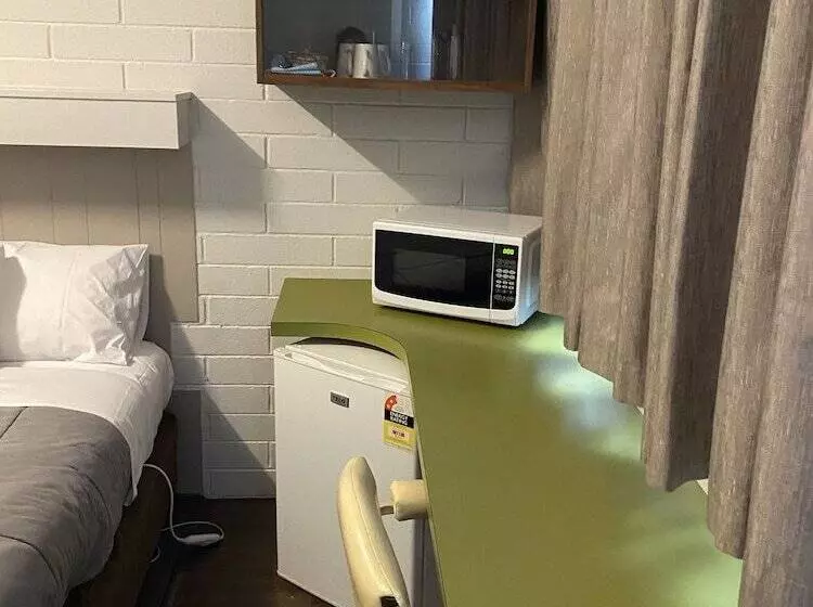 Millers Cottage Motel